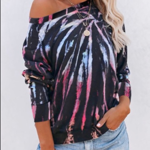 TYE DYE SOFT LONG SLEEVE PULLOVER TOP, BLACK MULTI - Picture 6 of 8